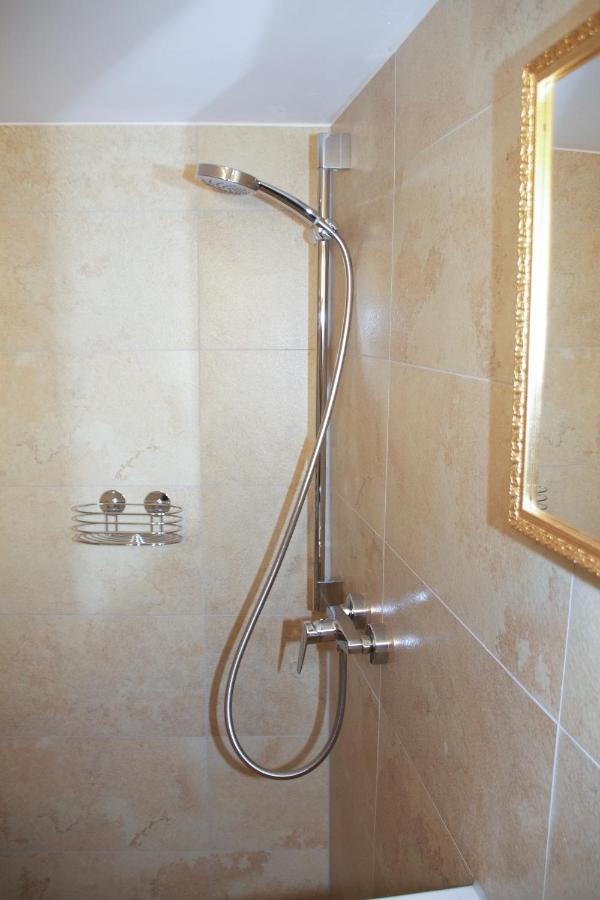 Ferienwohnung Lechraum In 란츠베르크암레흐 외부 사진